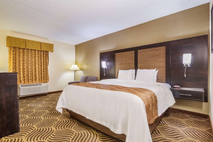 Room 41 of 75