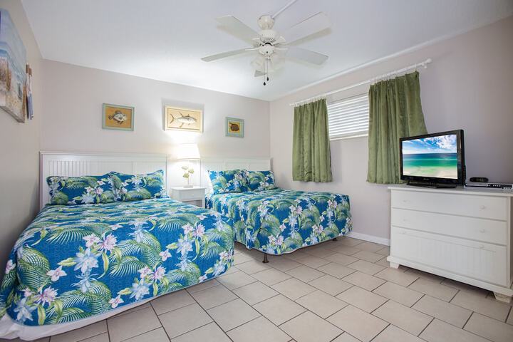 Room 20 of 32
