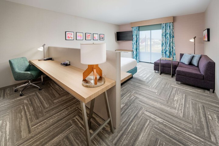 Room 16 of 48