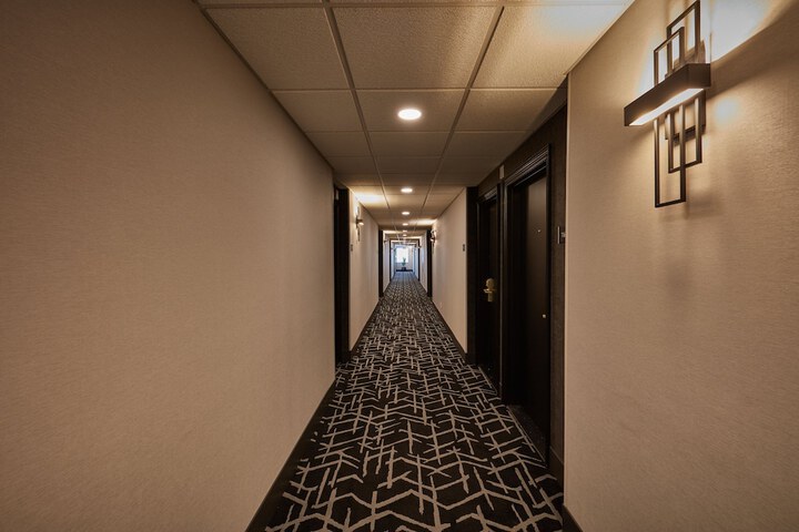 Room 52 of 72