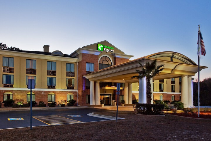 Holiday Inn Express Hinesville by IHG