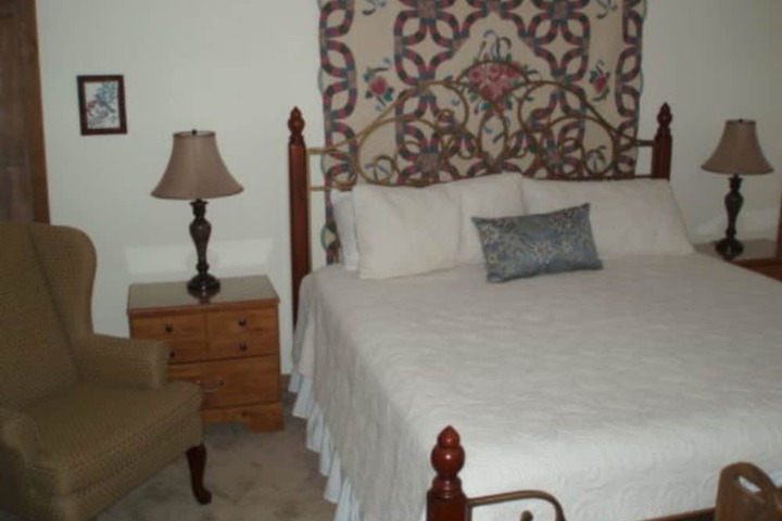 Room 30 of 91