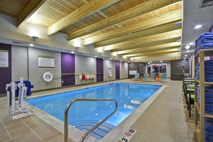 Pool 4 of 38