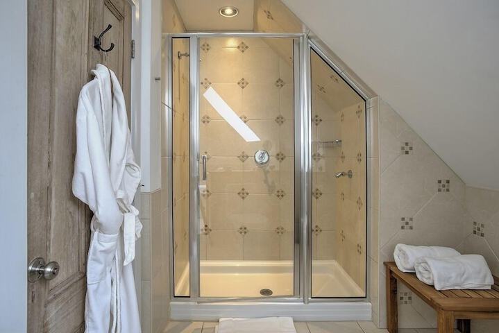 The Woodstocker B & B