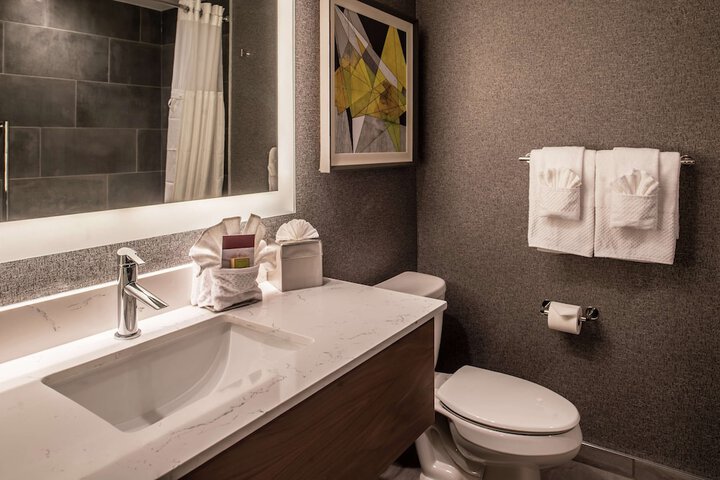 Doubletree by Hilton Lafayette East IN