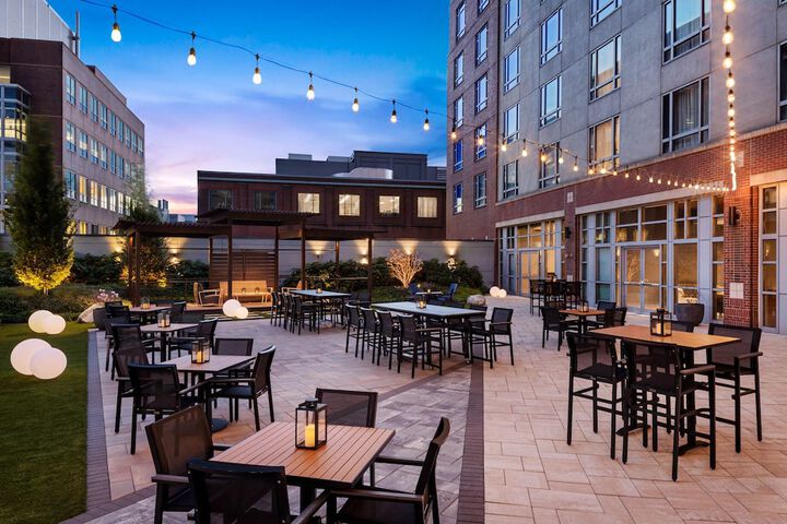 Terrace/Patio 32 of 34