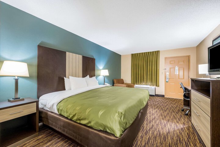 Room 19 of 26