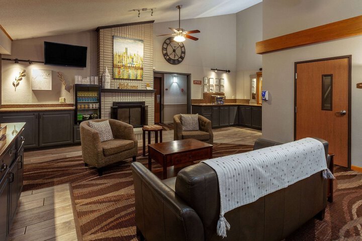 Hotel Interior 12 of 74