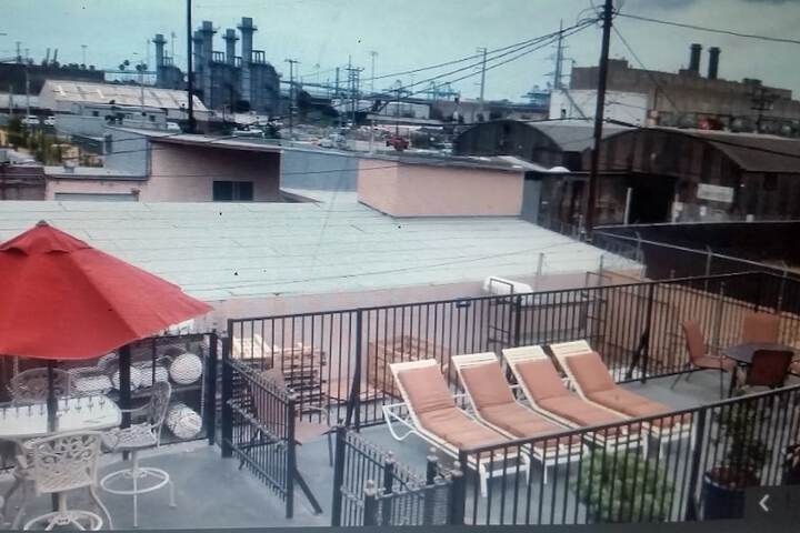 Sundeck 64 of 66