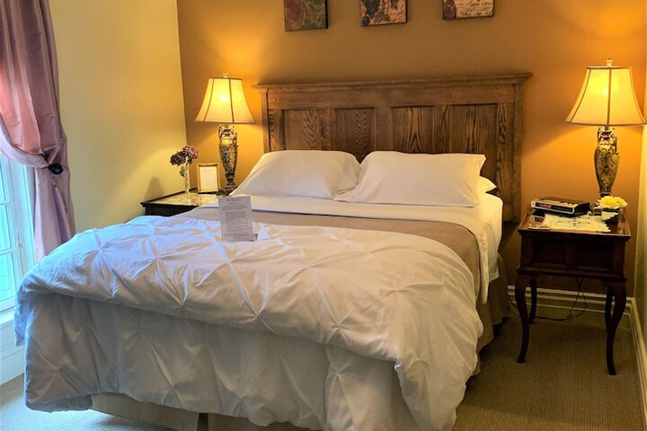 Room 30 of 37