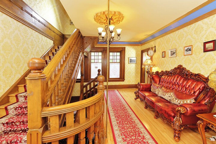 Hotel Interior 17 of 252