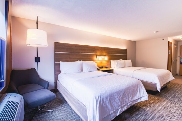 Room 47 of 109