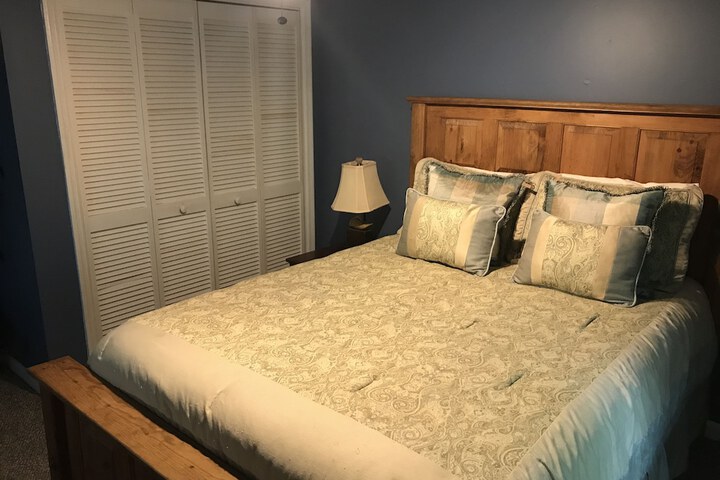 Room 280 of 399