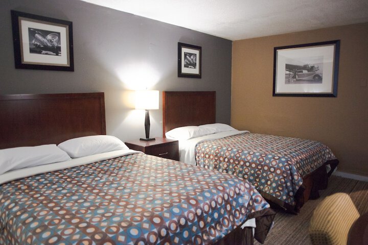 Room 9 of 22