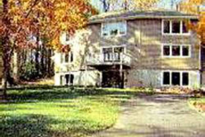 Tree Top Bed & Breakfast