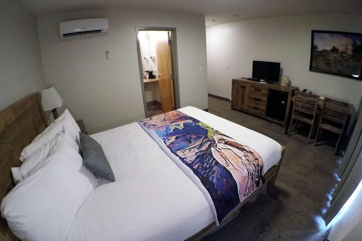 Room 55 of 84