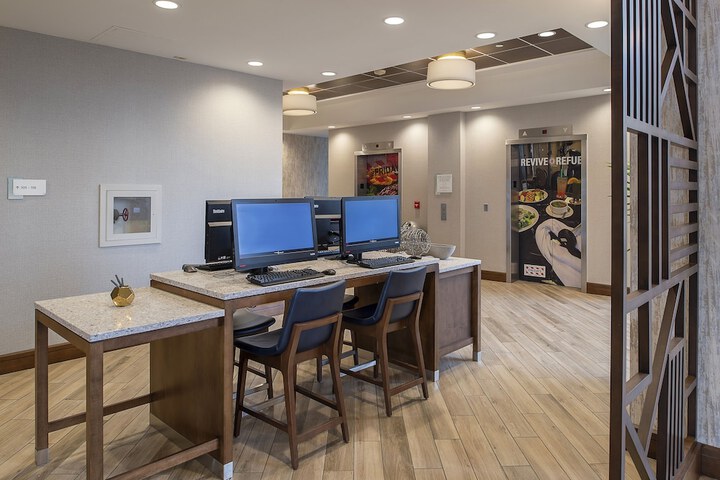 Crowne Plaza St. Louis Airport by IHG
