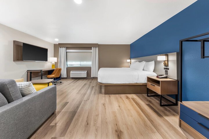 Comfort Inn Fontana