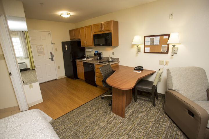 Room 30 of 37