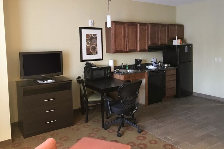 Room 15 of 35