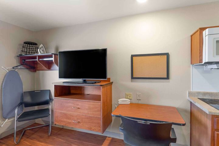 Room 12 of 29