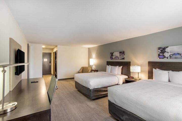 MainStay Suites Logan Ohio-Hocking Hills