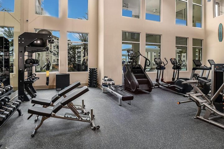 Landing Furnished Apartments near Lake Apopka