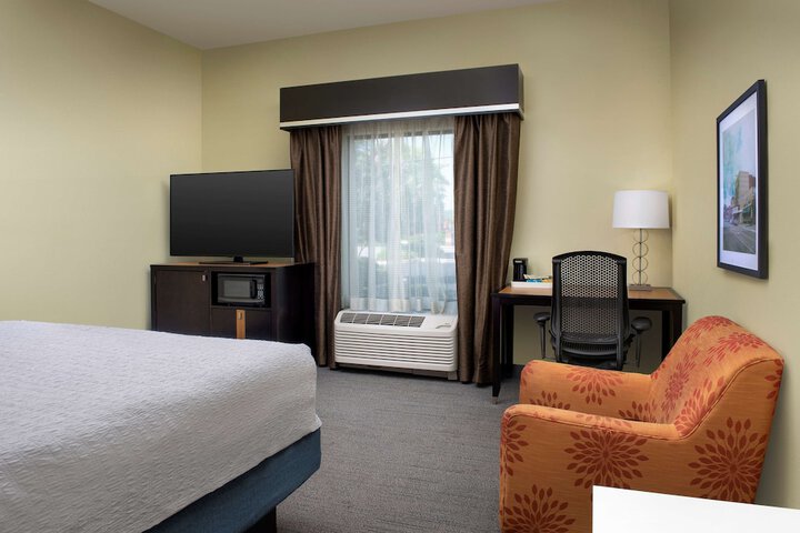 Hampton Inn Knoxville / Clinton I-75