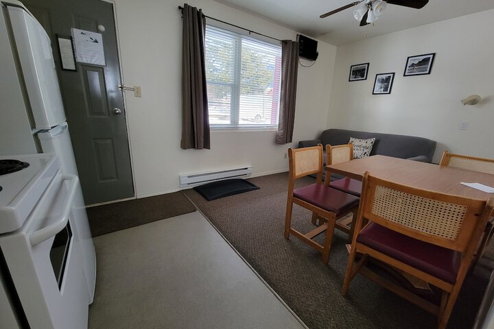Mountain Springs Motel