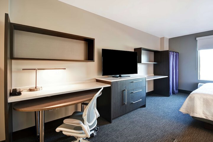 Room 21 of 51