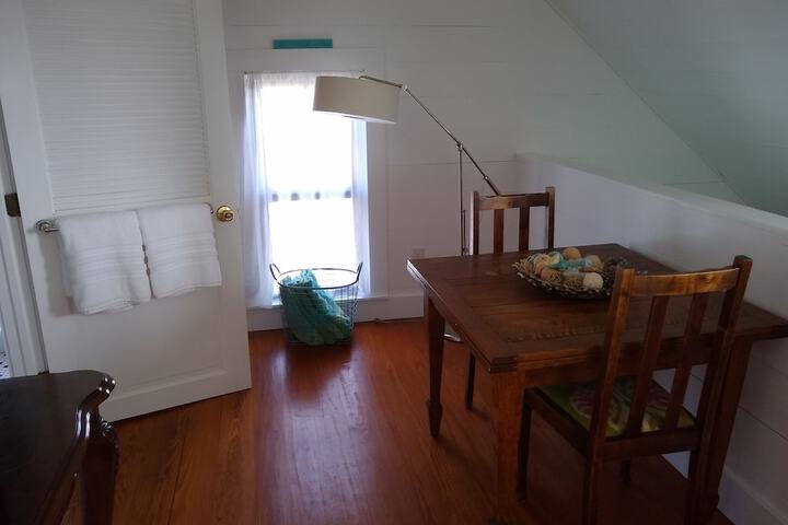 Room 20 of 56