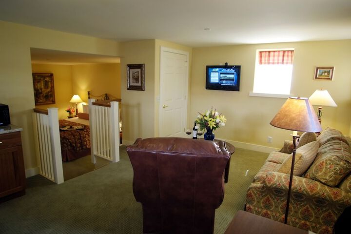 Normandy Farm Hotel and Conference Center