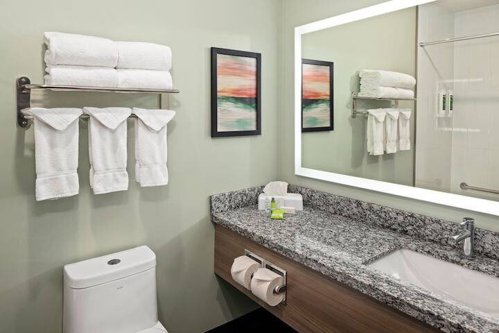 Home Inn & Suites Swift Current