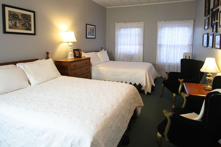 Room 5 of 21