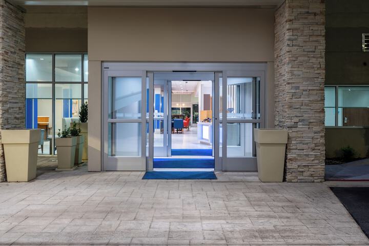 Holiday Inn Express & Suites Atlanta Airport NE - Hapeville by IHG