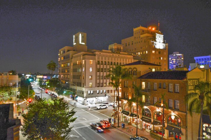 Hotel View 100 of 104