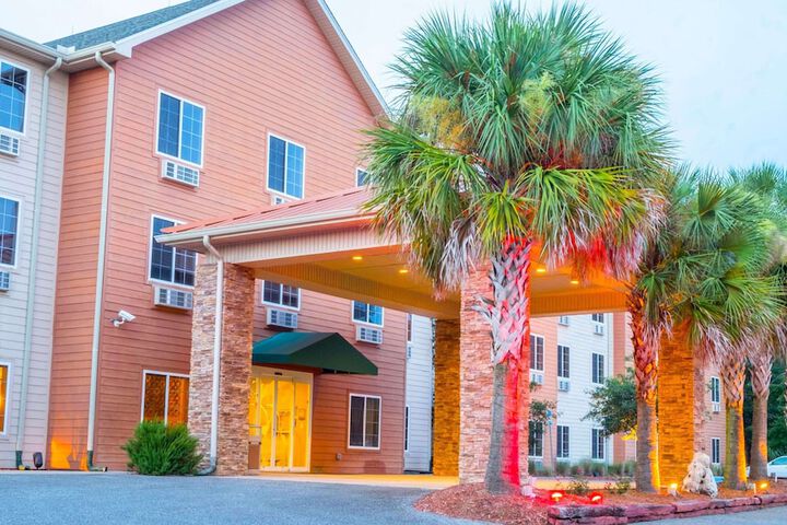 Hotel 11 of 87