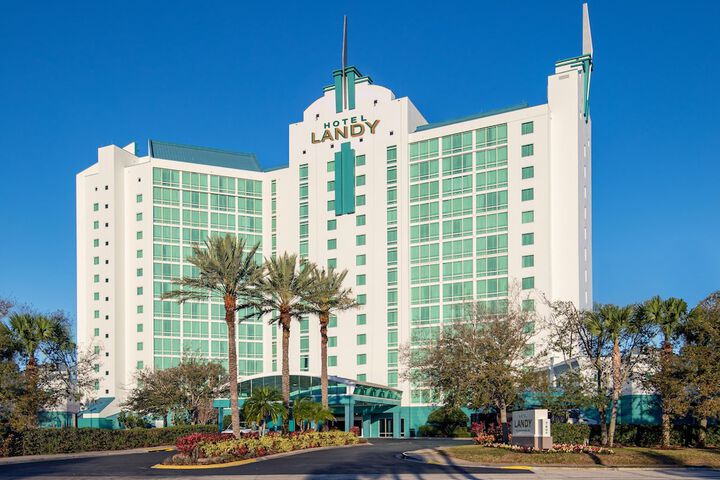 Hotel 2 of 82