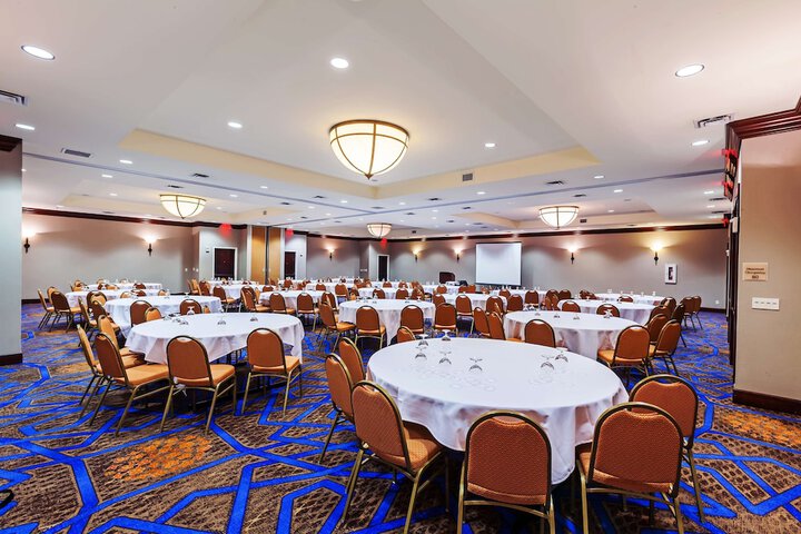 Hilton Waco