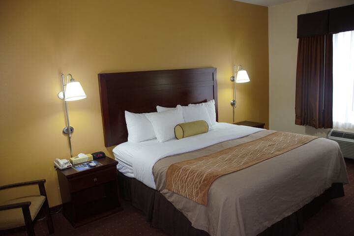 Room 18 of 24