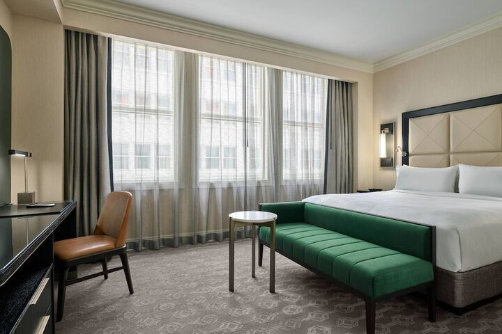 Room 44 of 110