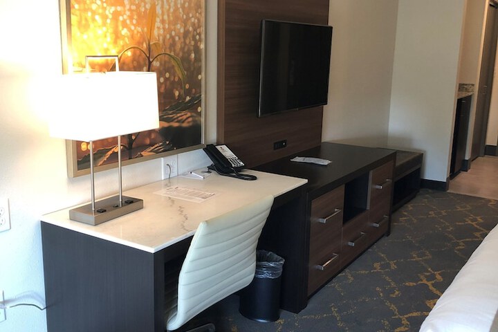 Room 15 of 55
