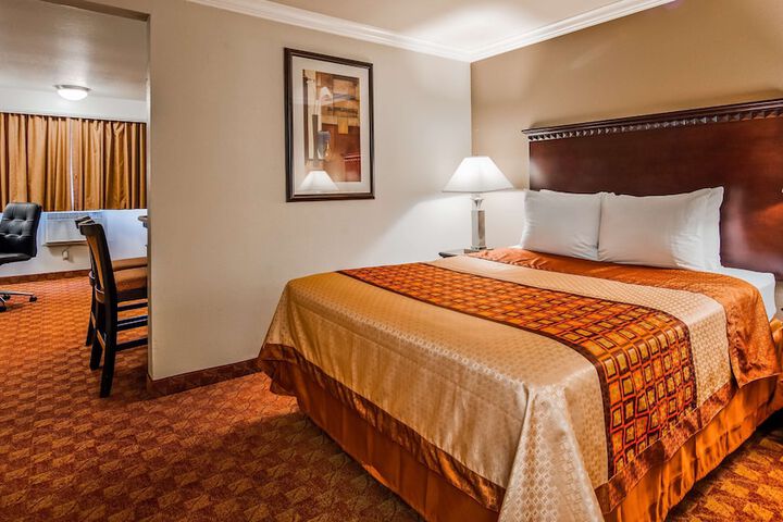 Lompoc Valley Inn and Suites
