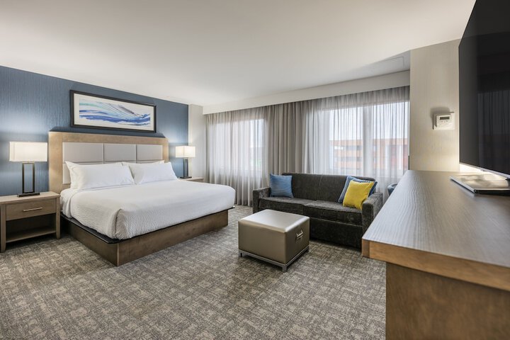 Room 16 of 48