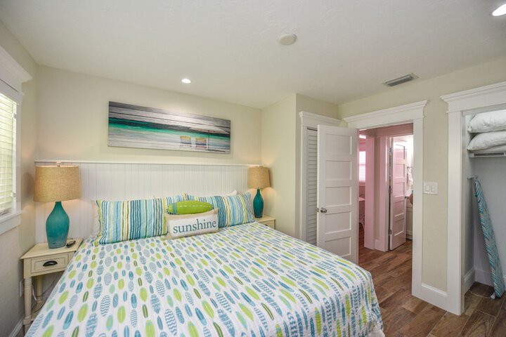Tropical Breeze Resort