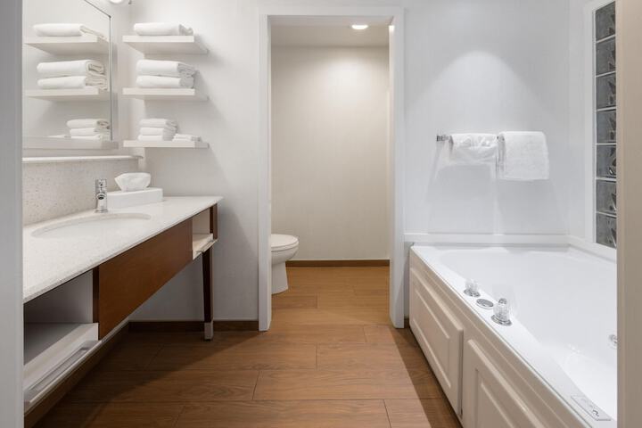 Hampton Inn Frostburg