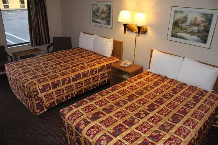 Room 40 of 46