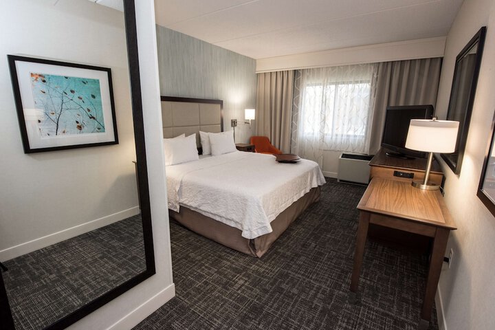 Room 19 of 37