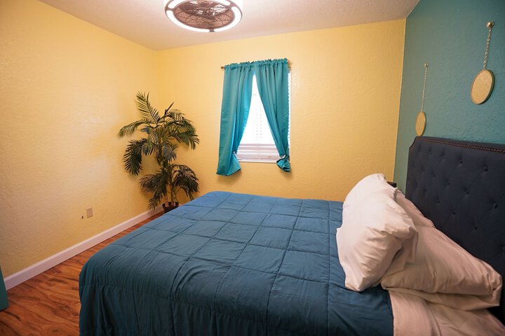 Mar Bay Motel & Suites