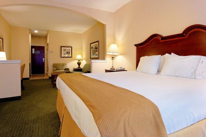 Room 20 of 61